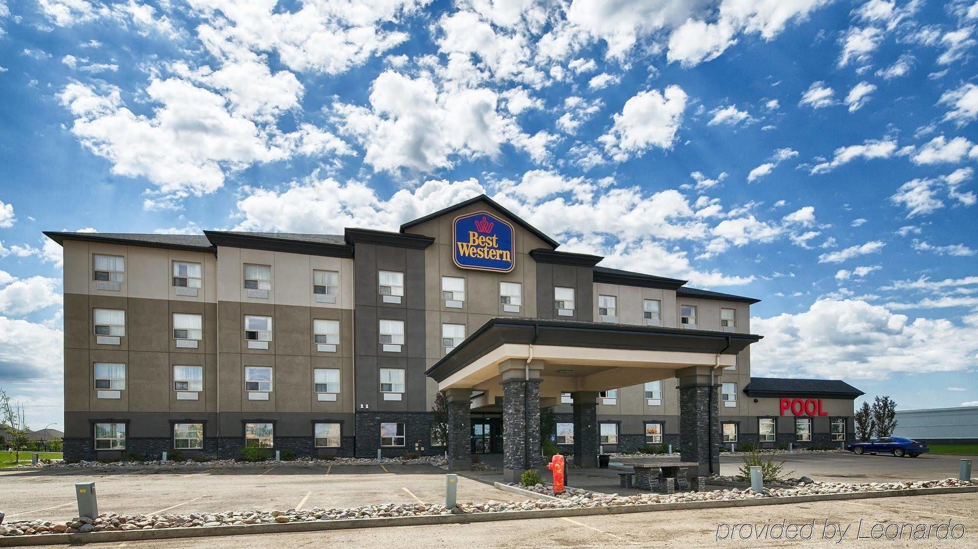 Best Western Wainwright Inn & Suites Exterior foto